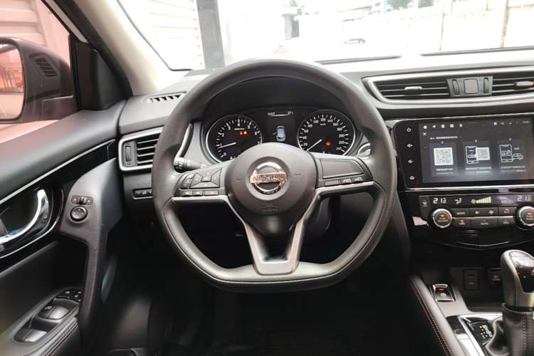 Used Nissan Qashqai 2022 2.0L CVT XV Smart Enjoyment Version Steering Wheel