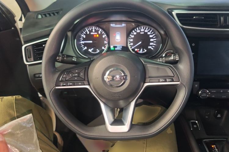 Used Nissan Qashqai 2022 2.0L CVT XV Smart Enjoyment Version Steering Wheel