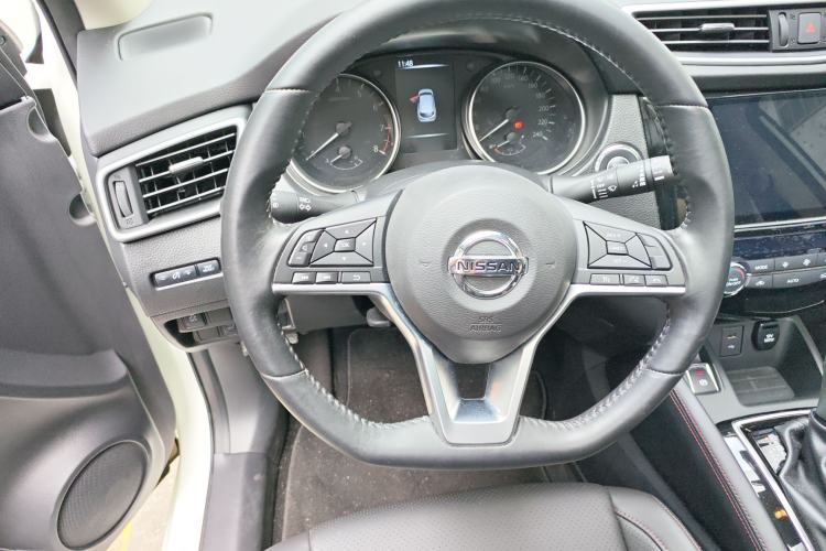 Used Nissan Qashqai 2022 2.0L CVT XV Premier Luxury Edition Steering Wheel