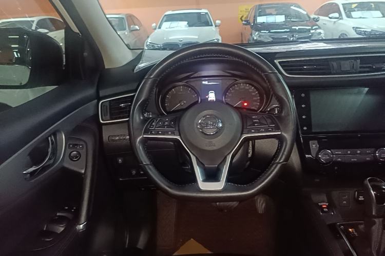 Used Nissan Qashqai 2022 2.0L CVT XV Premier Luxury Edition Steering Wheel