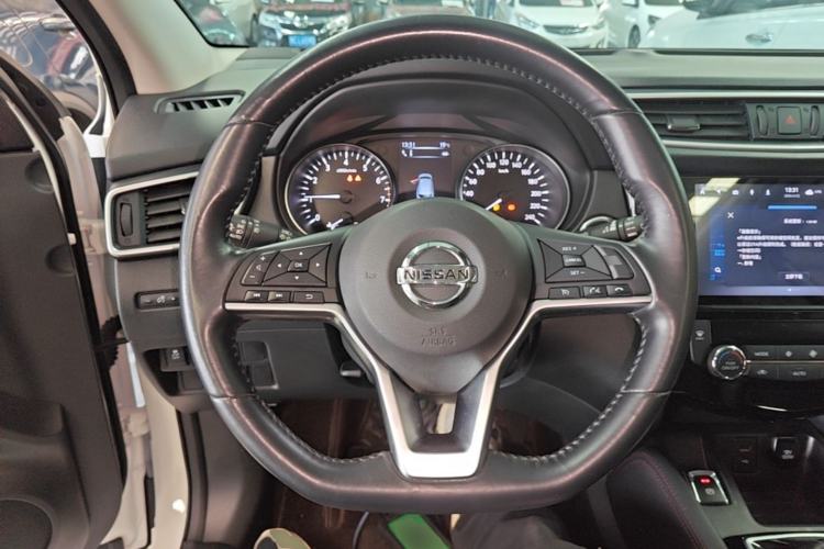 Used Nissan Qashqai 2022 2.0L CVT XV Premier Luxury Edition Steering Wheel