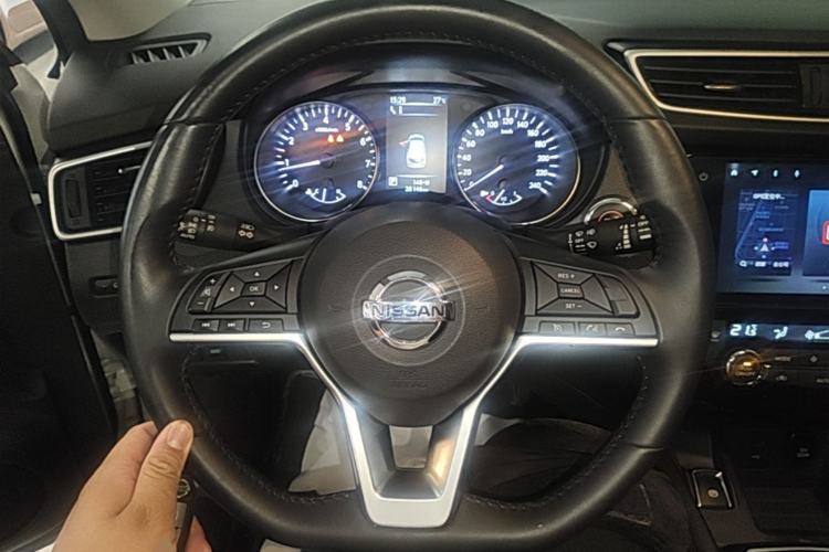 Used Nissan Qashqai 2022 2.0L CVT XV Premier Luxury Edition Steering Wheel