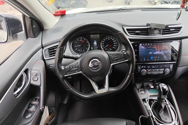 Used Nissan Qashqai 2022 2.0L CVT XV Premier Luxury Edition Steering Wheel
