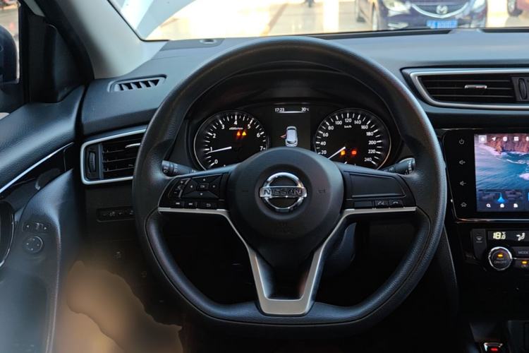 Used Nissan Qashqai 2022 2.0L CVT XV Smart Enjoyment Version Steering Wheel