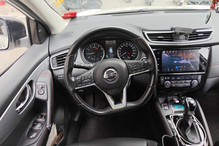 Used Nissan Qashqai 2022 2.0L CVT XV Premier Luxury Edition Steering Wheel