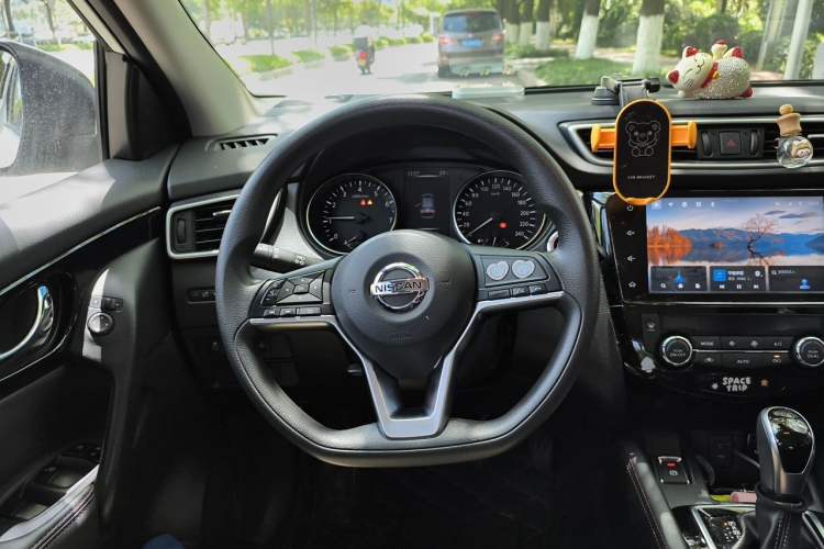 Used Nissan Qashqai 2022 2.0L CVT XV Smart Enjoyment Version Steering Wheel