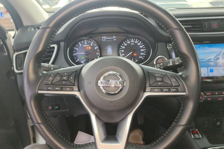 Used Nissan Qashqai 2022 2.0L CVT XV Premier Luxury Edition Steering Wheel