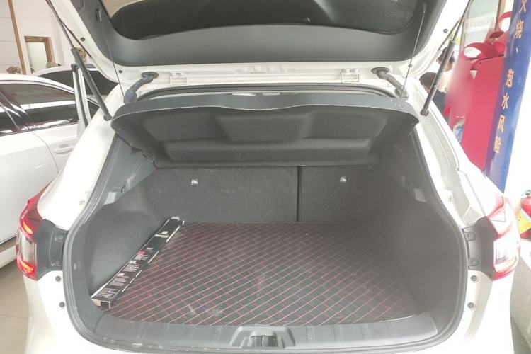 Used Nissan Qashqai 2022 2.0L CVT XV Premier Luxury Edition Trunk