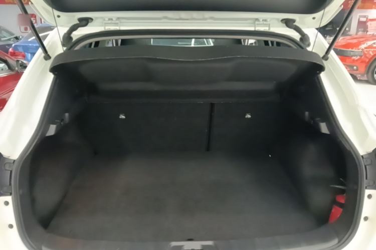 Used Nissan Qashqai 2022 2.0L CVT XV Premier Luxury Edition Trunk