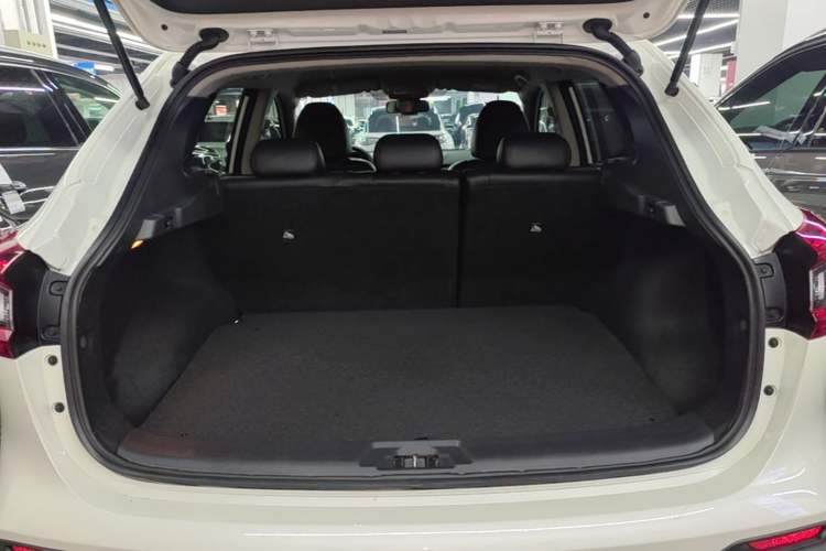 Used Nissan Qashqai 2022 2.0L CVT XV Smart Enjoyment Version Trunk
