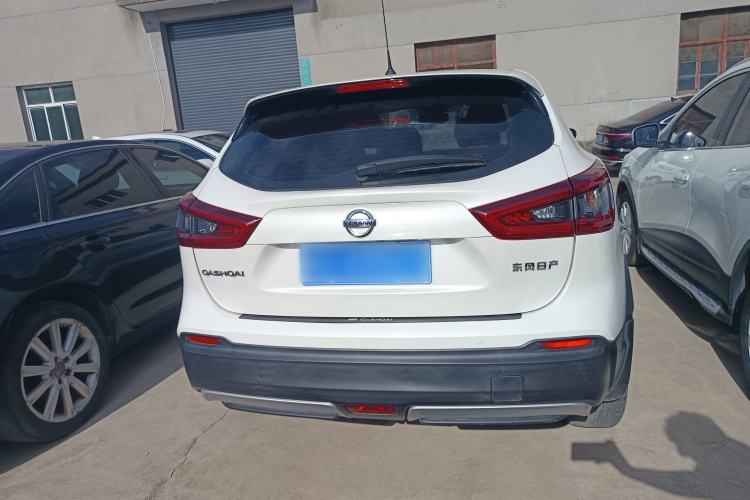 Used Nissan Qashqai 2022 2.0L CVT XV Smart Enjoyment Version Trunk