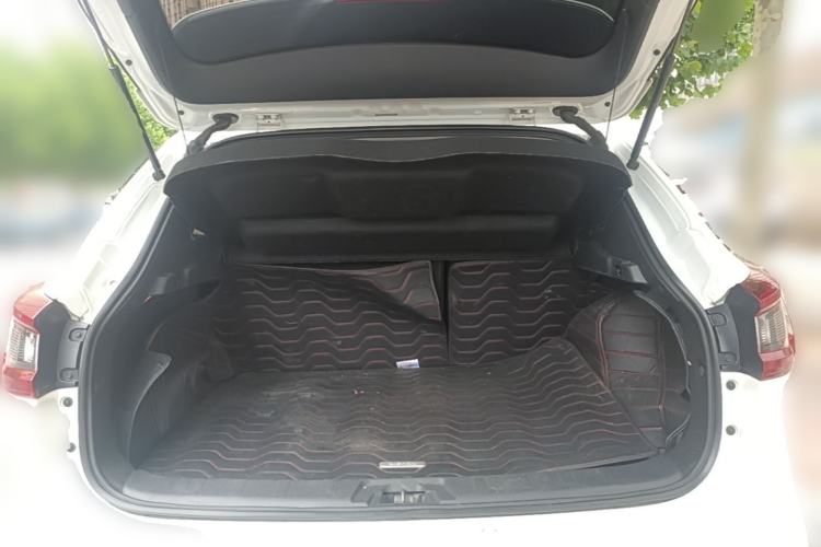 Used Nissan Qashqai 2022 2.0L CVT XV Premier Luxury Edition Trunk