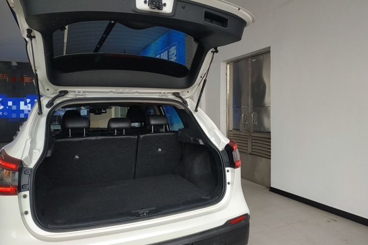 Used Nissan Qashqai 2022 2.0L CVT XV Smart Enjoyment Version Trunk