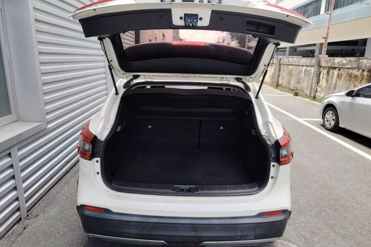 Used Nissan Qashqai 2022 2.0L CVT XV Smart Enjoyment Version Trunk