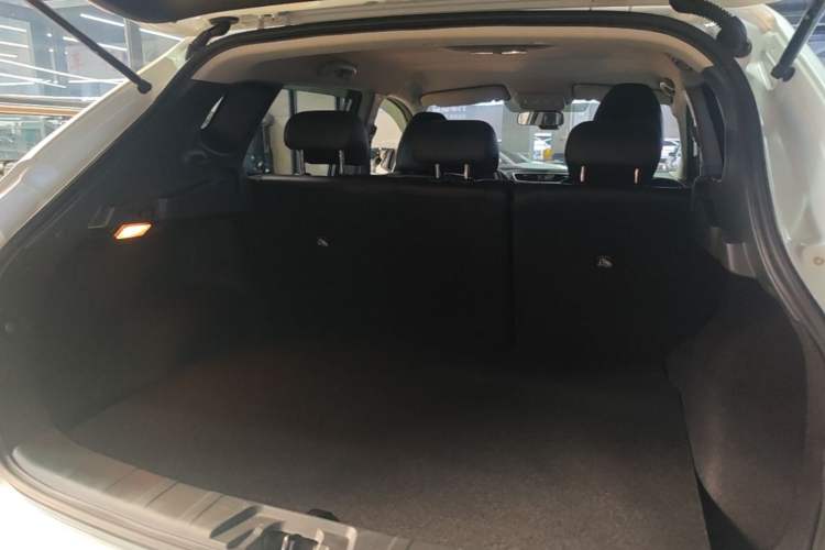 Used Nissan Qashqai 2022 2.0L CVT XV Smart Enjoyment Version Trunk