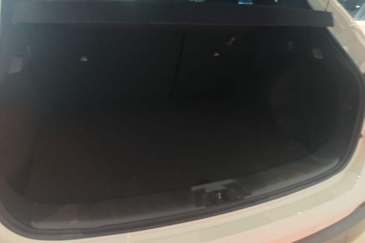 Used Nissan Qashqai 2022 2.0L CVT XV Premier Luxury Edition Trunk