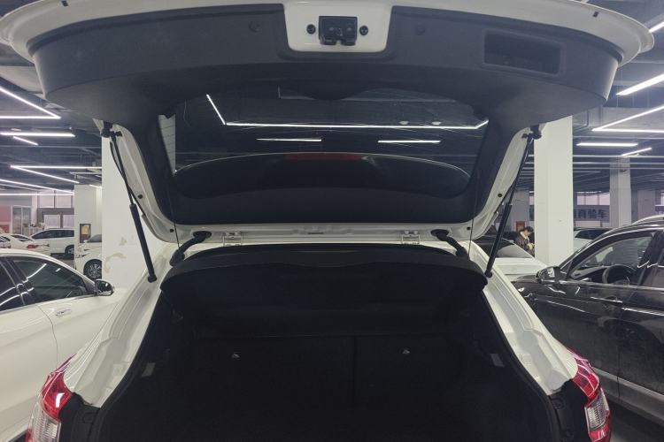 Used Nissan Qashqai 2022 2.0L CVT XV Premier Luxury Edition Trunk