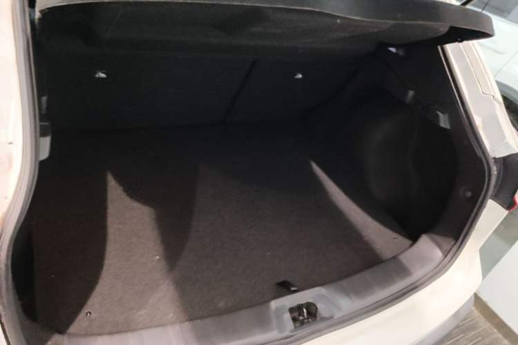 Used Nissan Qashqai 2022 2.0L CVT XV Smart Enjoyment Version Trunk