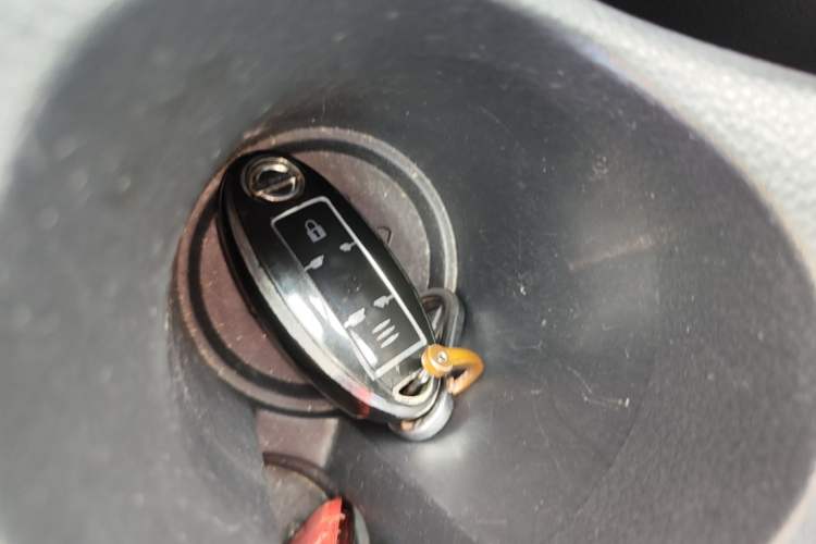 Used Nissan Qashqai 2022 2.0L CVT XV Premier Luxury Edition Vehicle Key