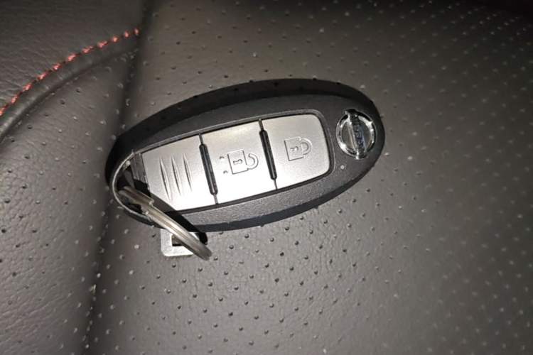 Used Nissan Qashqai 2022 2.0L CVT XV Premier Luxury Edition Vehicle Key