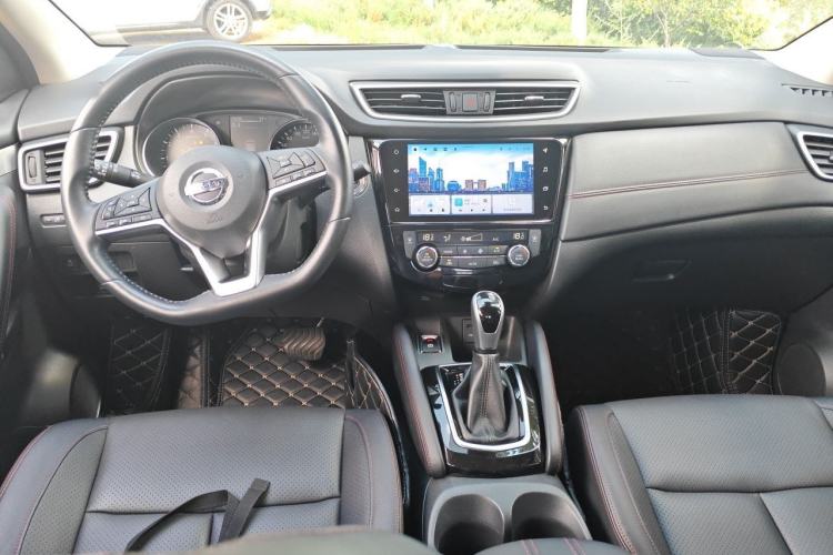 Used Nissan Qashqai 2022 2.0L CVT XV Premier Luxury Edition Center Console