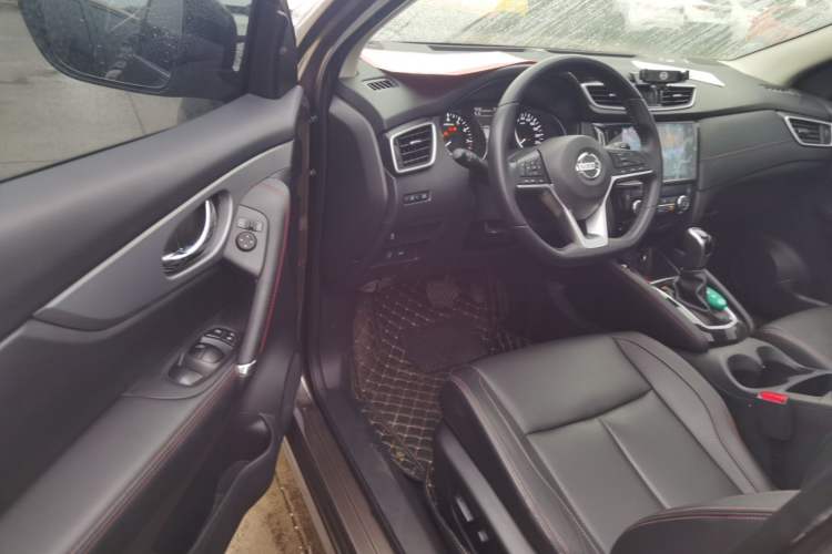 Used Nissan Qashqai 2022 2.0L CVT XV Premier Luxury Edition Driver Seat