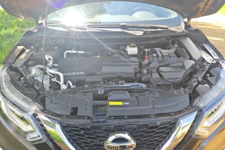 Used Nissan Qashqai 2022 2.0L CVT XV Premier Luxury Edition Engine Bay