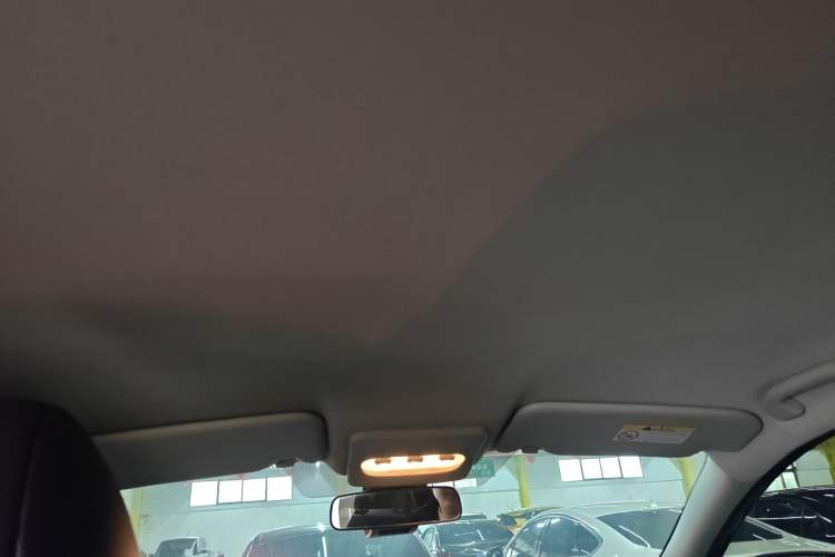 Used Nissan Qashqai 2022 2.0L CVT XV Smart Enjoyment Version Headliner