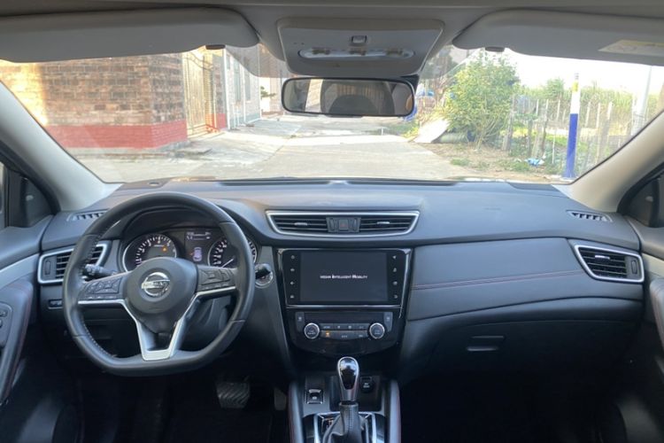 Used Nissan Qashqai 2022 2.0L CVT XV Premier Luxury Edition Interior 3