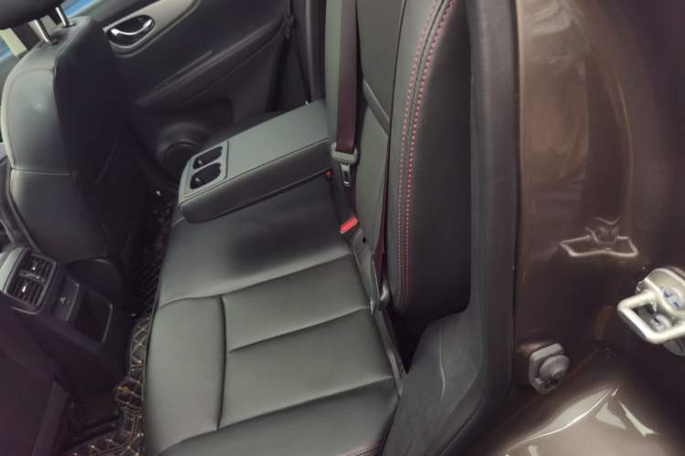 Used Nissan Qashqai 2022 2.0L CVT XV Premier Luxury Edition Left Rear Seat