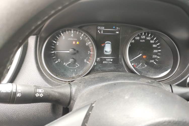 Used Nissan Qashqai 2022 2.0L CVT XV Premier Luxury Edition Odometer Close Up
