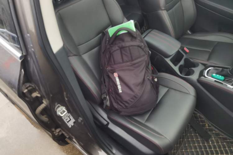 Used Nissan Qashqai 2022 2.0L CVT XV Premier Luxury Edition Right Front Seat