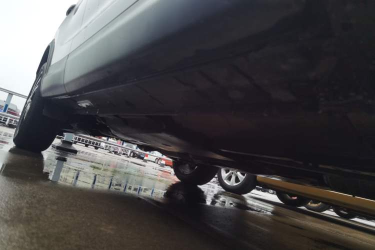 Used Nissan Qashqai 2022 2.0L CVT XV Premier Luxury Edition Right Side Sill