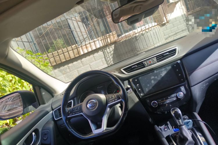 Used Nissan Qashqai 2022 2.0L CVT XV Premier Luxury Edition Steering Wheel