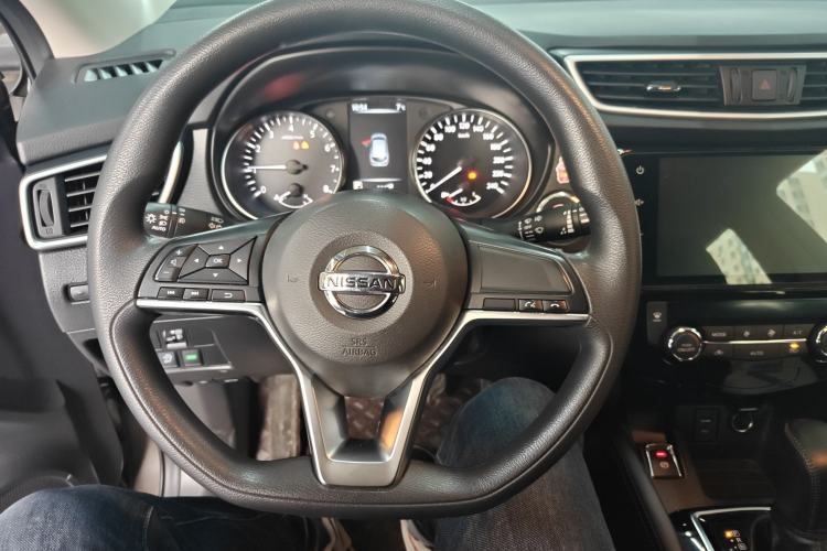Used Nissan Qashqai 2022 2.0L CVT XV Smart Enjoyment Version Steering Wheel