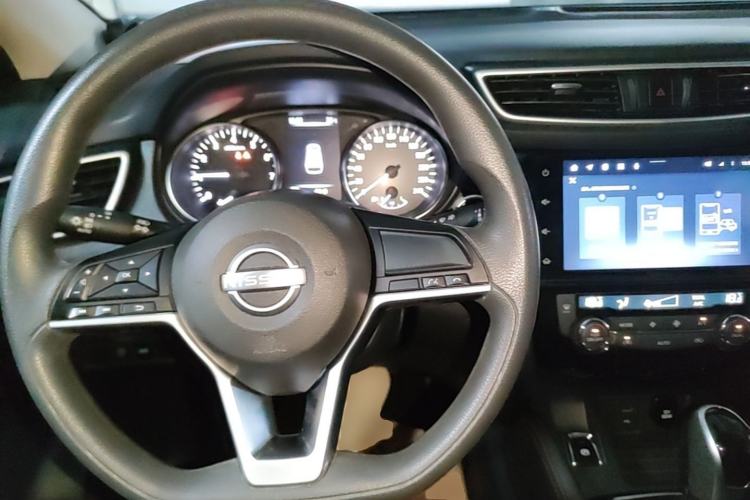 Used Nissan Qashqai 2023 Classic 2.0L CVT XV Comfort Edition Center Console