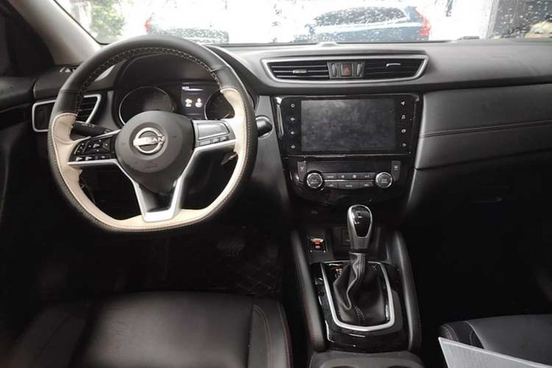 Used Nissan Qashqai 2023 Classic 2.0L CVT XV Comfort Edition Center Console