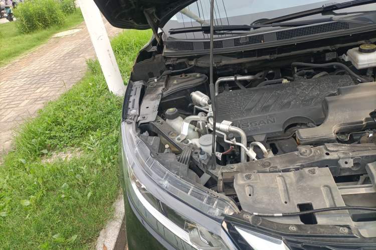 Used Nissan Qashqai 2023 Classic 2.0L CVT XV Comfort Edition Engine Bay Right