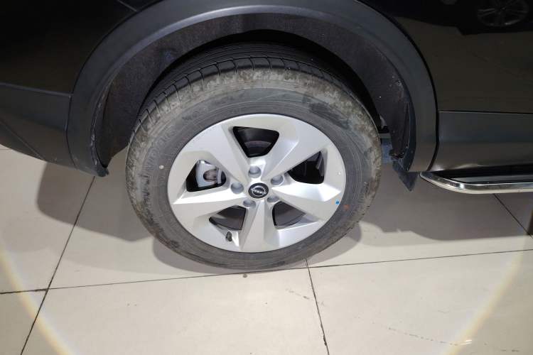 Used Nissan Qashqai 2023 Classic 2.0L CVT XV Comfort Edition Exterior 2