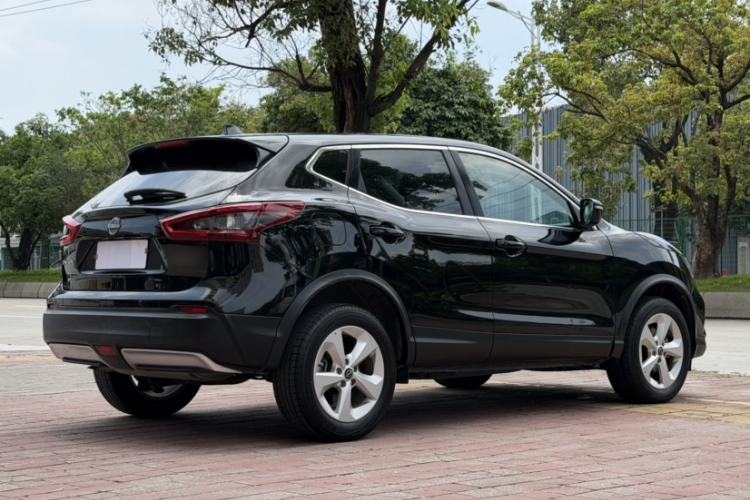 Used Nissan Qashqai 2023 Classic 2.0L CVT XV Comfort Edition Exterior 6