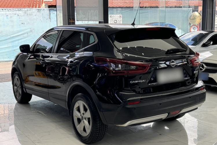 Used Nissan Qashqai 2023 Classic 2.0L CVT XV Comfort Edition Exterior 7