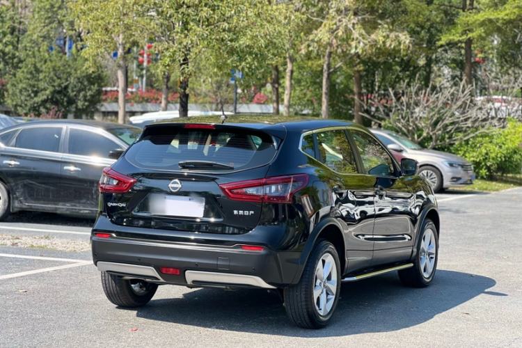 Used Nissan Qashqai 2023 Classic 2.0L CVT XV Comfort Edition Exterior 8
