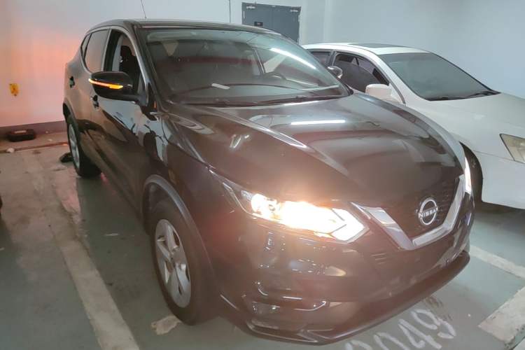 Used Nissan Qashqai 2023 Classic 2.0L CVT XV Comfort Edition Front Right 45 Deg