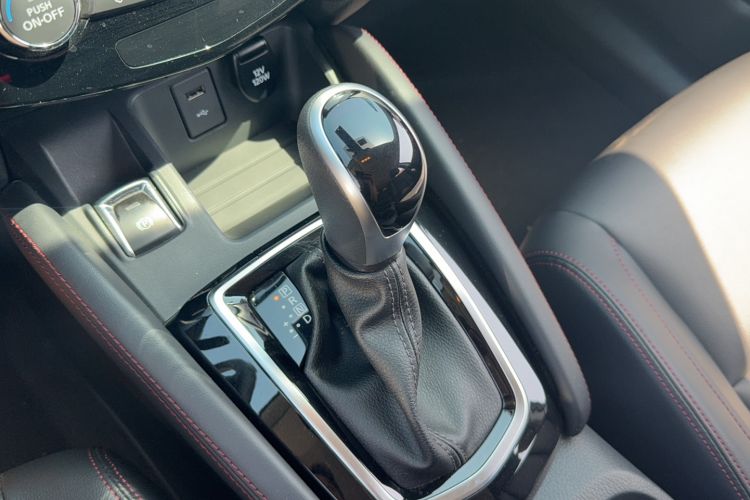 Used Nissan Qashqai 2023 Classic 2.0L CVT XV Comfort Edition Gear Lever