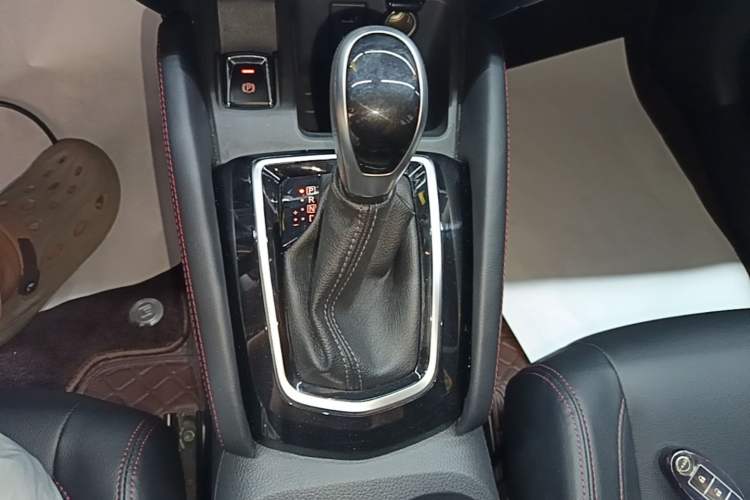 Used Nissan Qashqai 2023 Classic 2.0L CVT XV Comfort Edition Gear Lever