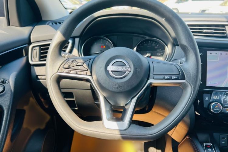 Used Nissan Qashqai 2023 Classic 2.0L CVT XV Comfort Edition Interior 5