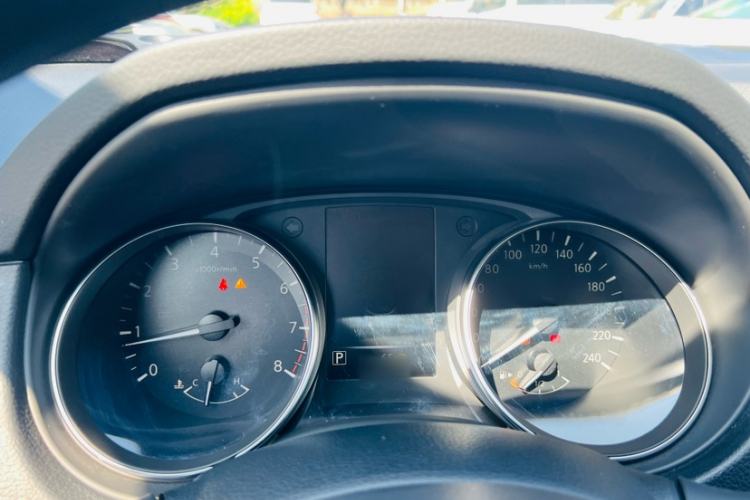 Used Nissan Qashqai 2023 Classic 2.0L CVT XV Comfort Edition Interior 7