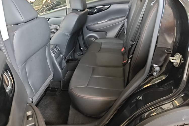 Used Nissan Qashqai 2023 Classic 2.0L CVT XV Comfort Edition Left Rear Seat