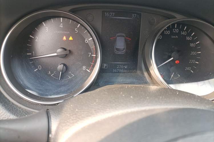 Used Nissan Qashqai 2023 Classic 2.0L CVT XV Comfort Edition Odometer Close Up
