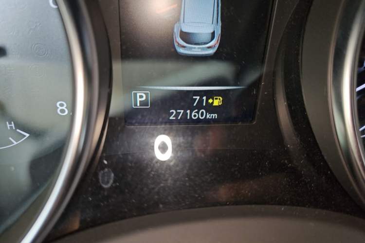 Used Nissan Qashqai 2023 Classic 2.0L CVT XV Comfort Edition Odometer Close Up